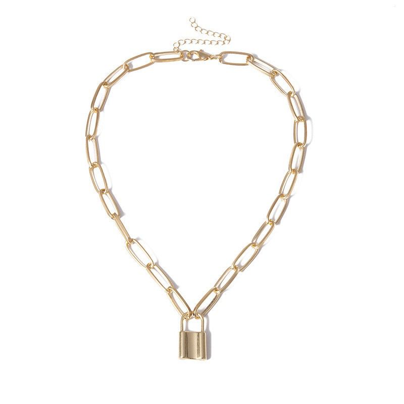 Collar Candado Sencilla Dorada