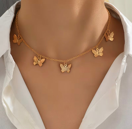 Cadena mariposas doradas