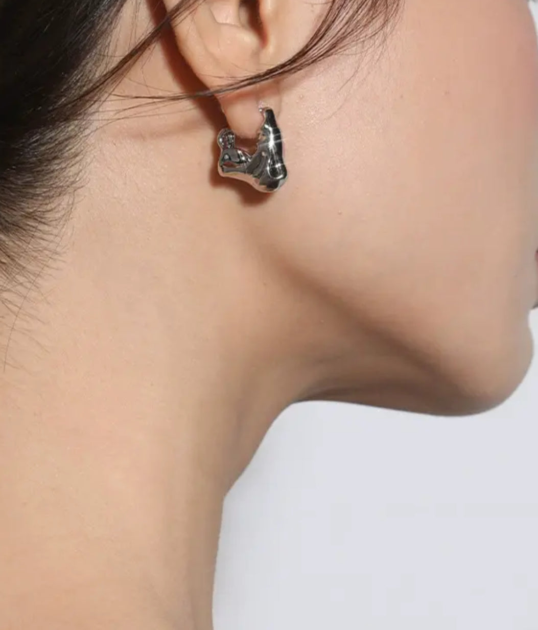 Aretes abstract plateados
