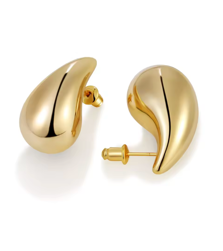 Aretes de gota dorados