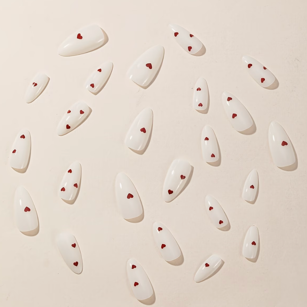 Uñas postizas corazones
