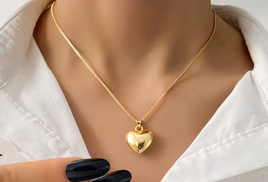 Cadena corazón dorado