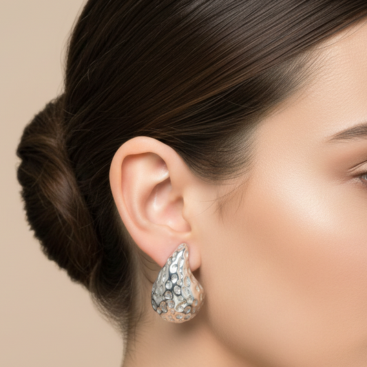 Aretes de gota con textura
